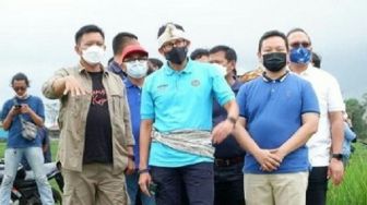 Menteri Sandiaga Uno Terkesan Keindahan Desa Bantaragung