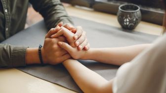 Wanita Perlu Tahu, 8 Hal yang Bikin Pria Bahagia