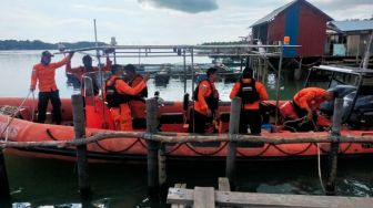 Asik Memancing di Kapal Kayu, Nelayan Hilang di Perairan Wisata Mubut Darat