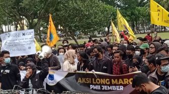 Sambut Setahun Masa Pemerintahan Hendy-Firjaun, PMII Jember Hadiahi Rapor Merah