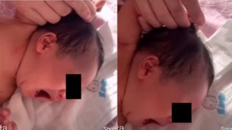 Viral Bayi Nangis Kejer Gegara Jambak Rambut Sendiri, Publik Ikut Gemas: Ngerasa Tersakiti, Ternyata Ulah Sendiri