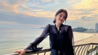 5 Artis Korea yang Terpaksa Kerja Paruh Waktu Karena Alami Kesulitan Finansial, Han So Hee Kerja di Pub