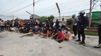 Puluhan Gangster dan Bandar Narkoba Terjaring Polisi di Kampung Bahari