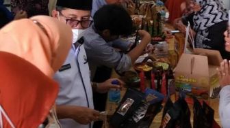 Sumbar Gelar Festival Kuliner 2022, Panitia Kirim Rendang untuk Jokowi