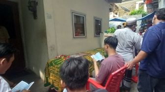 Tiba di Jakarta, Jenazah Korban Penyerangan di Papua Dimakamkan di Bojong Gede