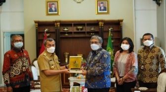 Rajin Bayar Pajak, Farid Bachtiar Berharap Warga Riau Ikuti Jejak Syamsuar