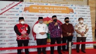 Tinggal Menunggu Waktu, Bank Riau Kepri Selangkah Lagi Menuju Syariah