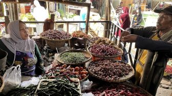 Harga Bahan Pangan Melonjak, Ganjar Siapkan Langkah Operasi Pasar Atasi Inflasi di Jateng