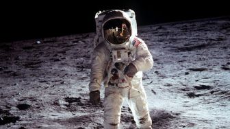 Jaket Astronaut Buzz Aldrin Dari Misi Apollo 11 Dilelang Rp 41,8 Miliar