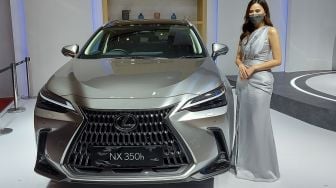 The Best 5 Oto: Mobil Listrik Perdana Lexus Hadir di JAW 2022, Suzuki GIXXER SF 250 dan GSX-R150 Tebar Pesona