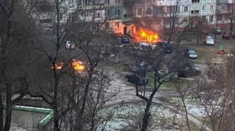 Boom! Rudal Rusia Hantam Mal Di Ukraina, 13 Orang Tewas Seketika
