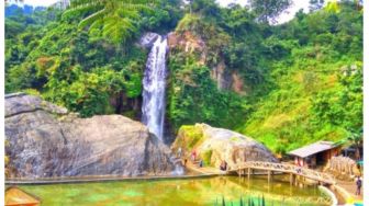 8 Wahana di Curug Bidadari, Ada Kolam Renang hingga Pantai Buatan