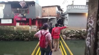 Menang Gugat Anies di PTUN, Tim Advokasi Korban Banjir Kali Mampang: Di Lokasi Tak Ada Pengerukan, Turap Juga Belum Ada