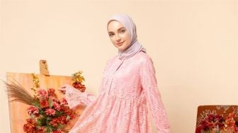 Digadang-gadang Jadi Kiblat Modest Fashion, Ini Tantangan Pasarkan Busana Muslim di Indonesia