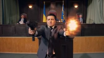 Sinopsis Servant of The People, Sitkom yang Dibintangi Volodymyr Zelensky tentang Guru yang Menjadi Presiden Ukraina