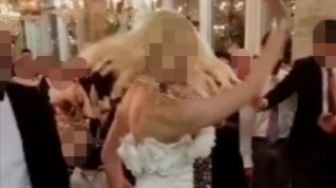 Dibilang Mau Saingi Pengantin, Tamu Perempuan Hadir di Pernikahan Pakai Gaun Putih dan Berjoged di Lantai Dansa