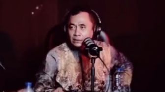 Viral Video Lord Rangga &#039;Sunda Empire&#039; Dinilai Mampu Ramal Masa Depan, Warganet: Time Traveler?