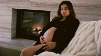 Nikita Willy Grogi Jelang Persalinan