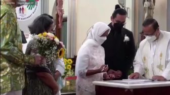 Stafsus Presiden Ayu Kartika Menikah Beda Agama, Suami Memenuhi 97 dari 100 Kriteria Pasangannya