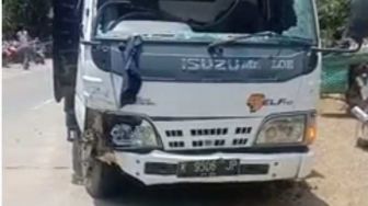 Truk Angkut Bata Ringan Tabrak Motor Matik di Ngaringan, Satu Tewas