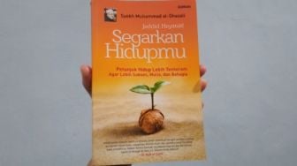 Ulasan Buku Jaddid Hayatak! Segarkan Hidupmu, Upaya Menjaga Diri dari Kemaksiatan