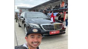 Mobil Mercedes-Benz Presiden Jokowi Hadir saat MotoGP Mandalika 2022, Publik Salfok pada Benda di Bagasi