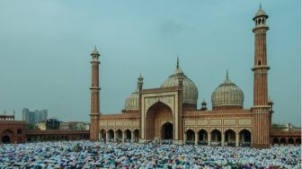 Jadwal Sholat dan Buka Puasa Ramadhan untuk Wilayah Kediri, Selasa 19 April 2022