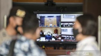 Hakim Jatuhkan Vonis 3 Tahun Penjara, Munarman Dan Jaksa Banding