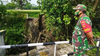 Diterjang Banjir, Jembatan Penghubung 3 Dukuh di Tulung Klaten Ambrol, Aktivitas Warga Lumpuh