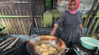 Pelaku Usaha Kecil Keluhkan Harga Minyak Goreng