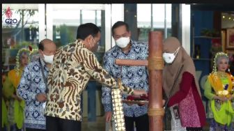 Masih Dampingi Jokowi Pagi Tadi, Mendag Lutfi Bukan Target Isu Reshuffle Rabu Pon?