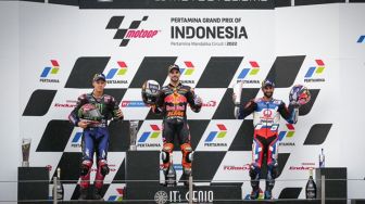11 Barang Pemberian Pembalap MotoGP di Sirkuit Mandalika Akan Dilelang, Berminat?