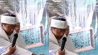 Baru Mau Ucap Ijab Kabul, Pengantin Pria Malah Kepentok Mikrofon, Posisi Duduknya Jadi Sorotan: Kayak di Warteg