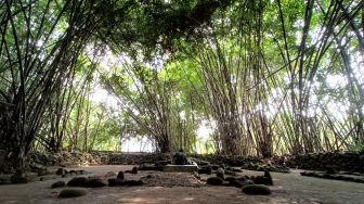 Bulan Ramadhan Menghitung Hari, Ratusan Warga Karanggude Banyumas Gelar Prosesi Nyadran ke Makam Syeh Mukhorodin