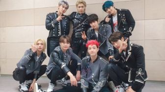 Cover Call Me Baby EXO, Stray Kids Tak Kalah Berprestasi dari Sang Senior