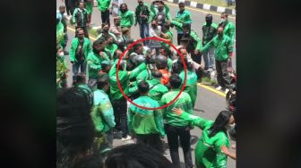 Rombongan Ojol Lagi Demo Mogok Narik, Malah Ada yang OnBid, Picu Reaksi Tak Terduga