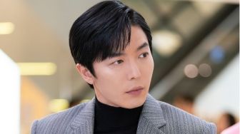 Sinopsis Crazy Love Episode 5: Kim Jae Wook Sembuh dari Amnesia, Jebloskan Pelaku ke Penjara