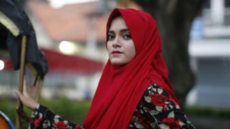 Cara Memilih Hijab Instan yang Disesuaikan dengan Bentuk Wajah, Cocok untuk Jilbab Lebaran Nih!