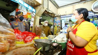Kapolri Perintahkan Kapolda Cek Stok Minyak Goreng di Pasar, Antisipasi Kelangkaan Jelang Ramadhan