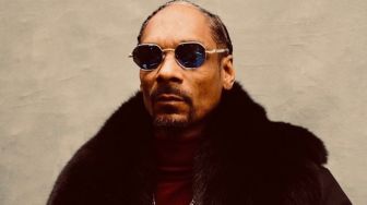 Snoop Dogg Pakai Lagu Jangan Ada Dusta Diantara Kita, Warganet: Makin Percaya Dia Asli Nganjuk