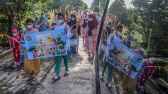 Kemeriahan Anak-anak Berpartisipasi dalam Parade Perayaan Ramadhan