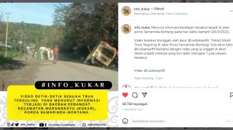 VIRAL! Detik-detik Truk Terguling di Jalan Poros Samarinda-Bontang yang Rusak Parah: Korban Dulu Baru Ada Perbaikan