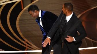 Warganet Indonesia Debat Panas Soal Aksi Will Smith Tampar Chris Rock di Oscar 2022