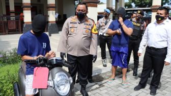 Beraksi Ancam Korban dengan Sajam, Dua Begal di Demak Dibekuk Polisi