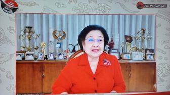 Ingatkan Ibu-ibu Soal Stunting Saat Demo Masak Tanpa Minyak Goreng, Megawati: Anak-anak Jangan Dikasih Chiki Terus