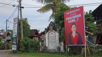 Hanya Terjadi di Tabanan, Baliho Dukungan Tersangka Korupsi