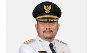 DPRD Berhentikan Catur Sugeng Susanto sebagai Bupati Kampar