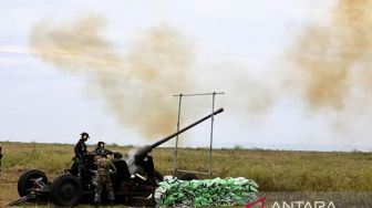 Tingkatkan Profesionalisme, TNI AD Gelar Latihan Perang di AWR Lumajang