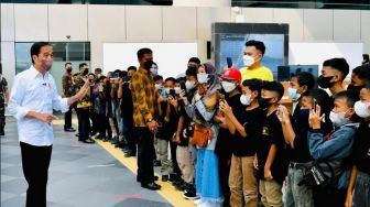 Mendarat Di Bandara Internasional Yogyakarta, Jokowi Cek Kesiapan Fasilitas Arus Mudik Lebaran 2022