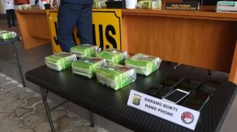 Peredaran 20 Kg Sabu Berhasil Digagalkan, Polisi Sita Barang Bukti Senilai Rp 30 Miliar, Klaim Selamatkan 100 Ribu Jiwa